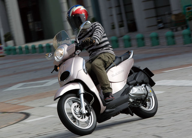 仕事、バイクか車どっちで行くか迷う