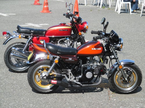 バイク乗った事も操作の仕方も知らんがモンキーかゴリラ欲しい