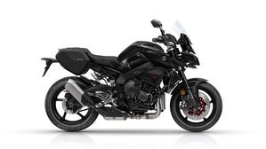 2017-Yamaha-MT10-Tourer-Edition-EU-Tech-Black-Studio-002