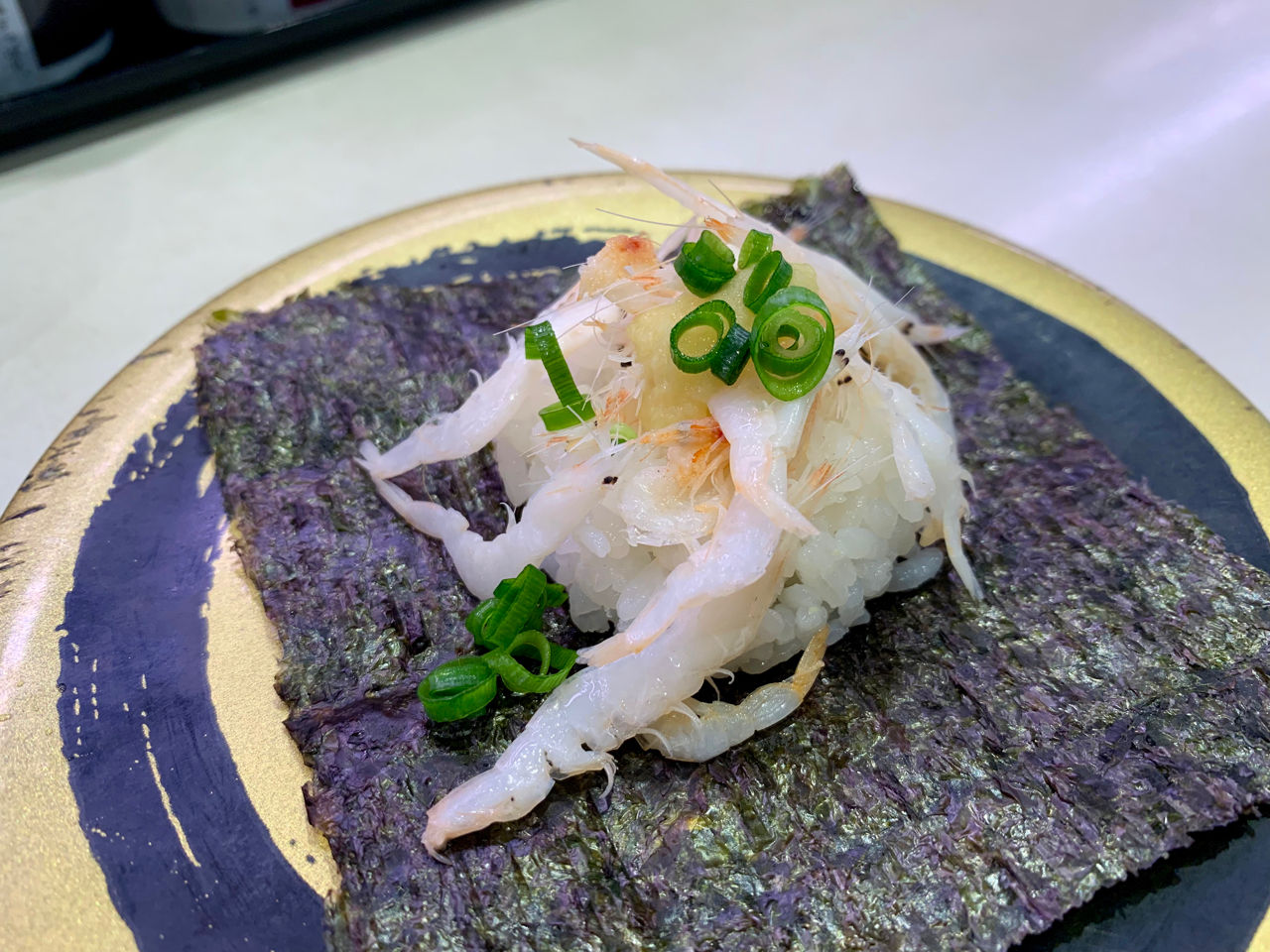 はま寿司横須賀衣笠店 白エビ包みなど 走ってますかぁー