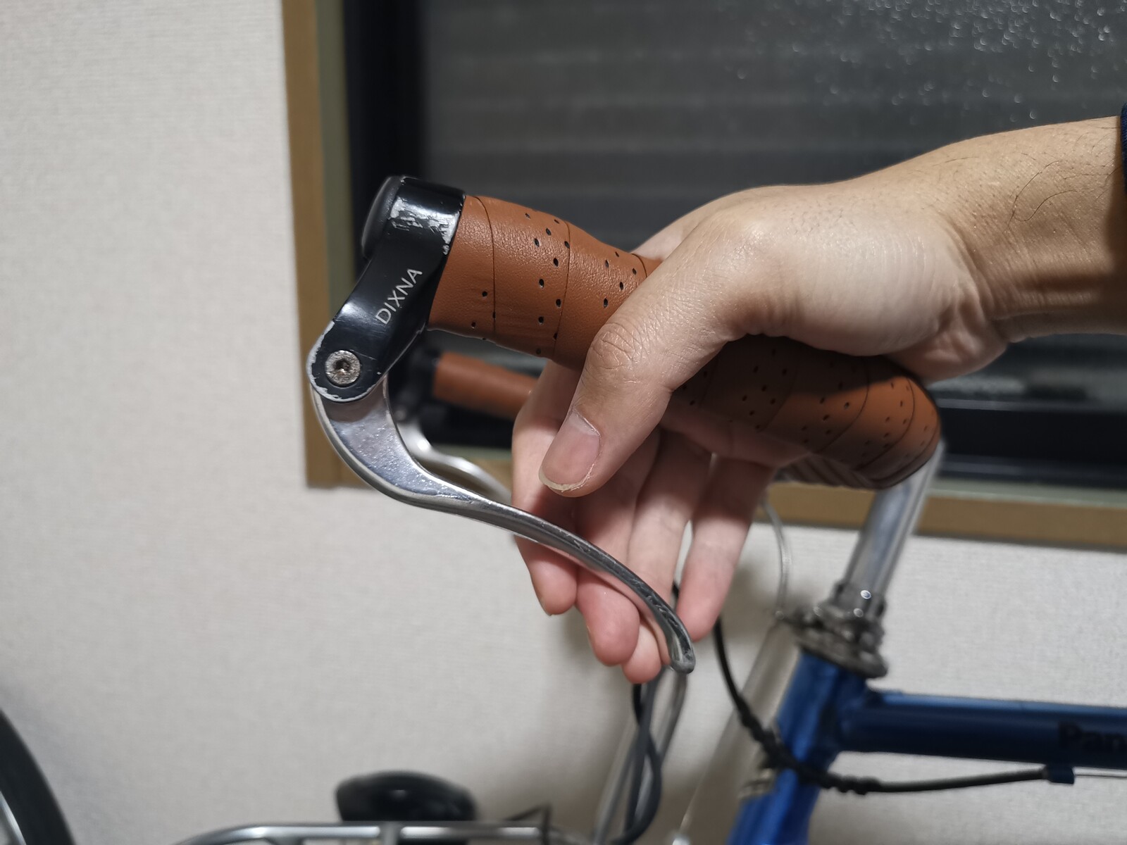 ツーリングとブルホーンの相性は最高[シフター/ブレーキレバー] : 自転車開援隊