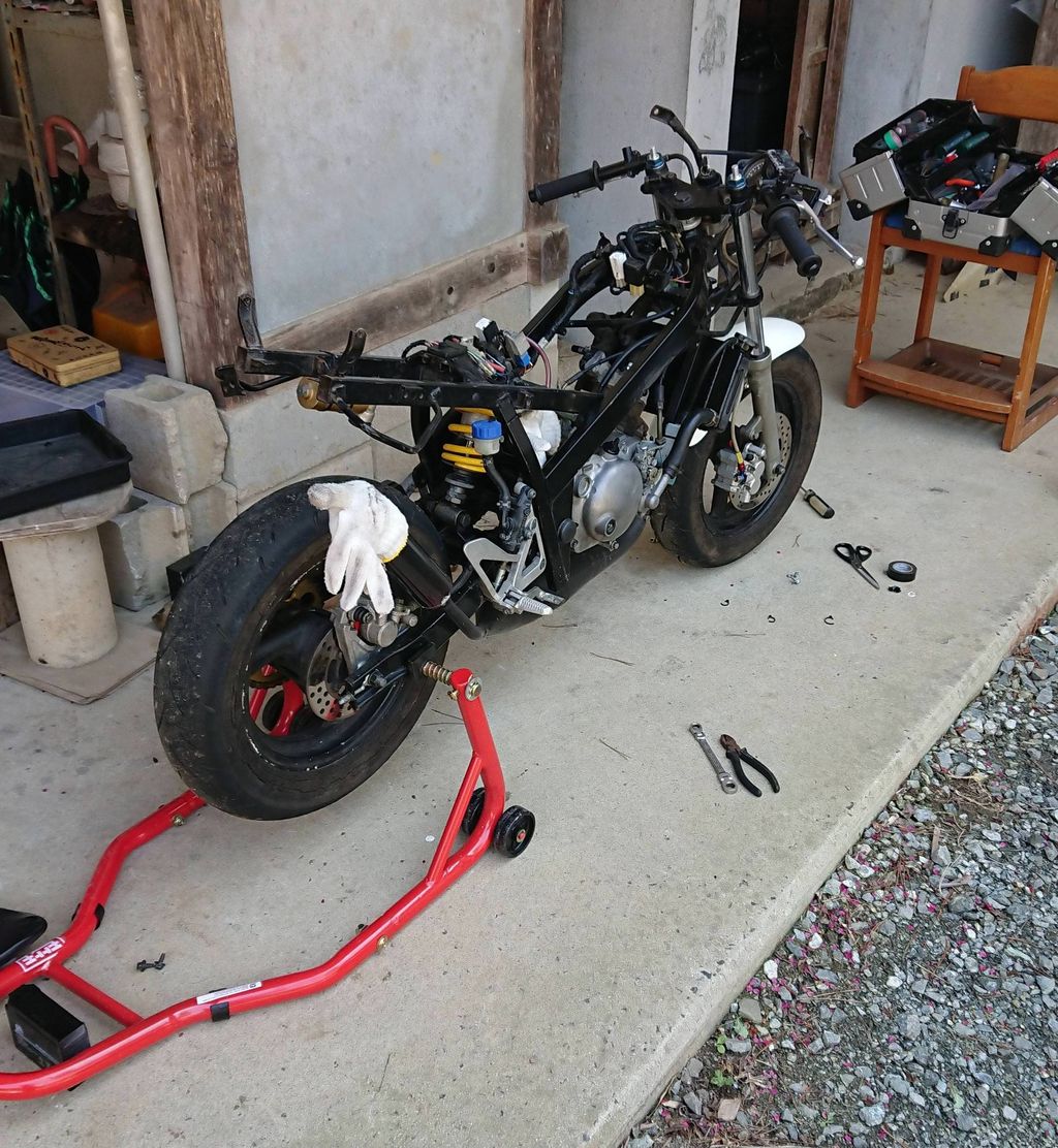 ヤマハの50で盛り上がろう Tzr50r Tzm50r Ysr50 80 Rz50 バイク軒下ファクトリーのblog ヤマハの50で盛り上がろう Tzr50r Tzm50r Ysr50 80 Rz50 バイク軒下ファクトリーのblog