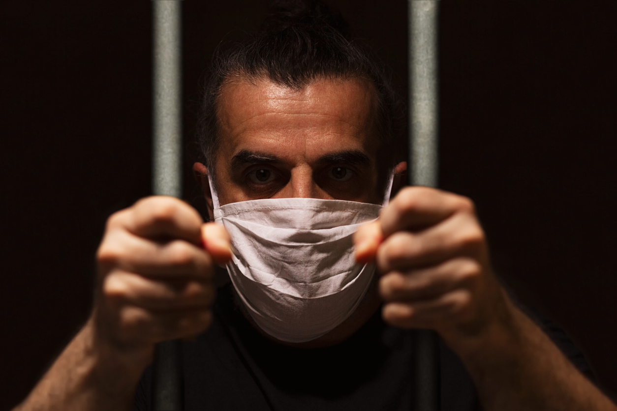 病気に苦しむ受刑者は誰が助けるべき 受刑者の医療費負担にまつわるスイスの議論 Big Issue Online