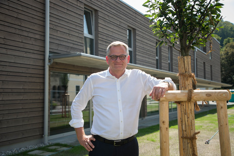 APR_A home for the homeless_2