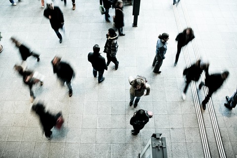 pedestrians-1209316_1280