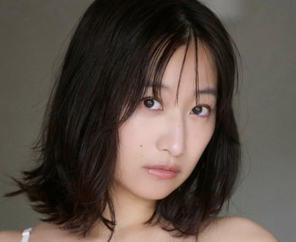 【朗報】榎原依那(28)の最新乳房、アホデカすぎて■精
