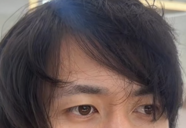 【画像】カリスマ美容師、チー牛を完全にイケメンにしてしまうのサムネイル