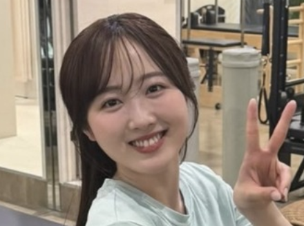 【朗報】本田望結、引き締まった横乳をお披露目wwwwwwwwwwのサムネイル