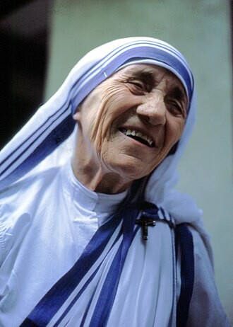 330px-Mutter_Teresa_von_Kalkutta