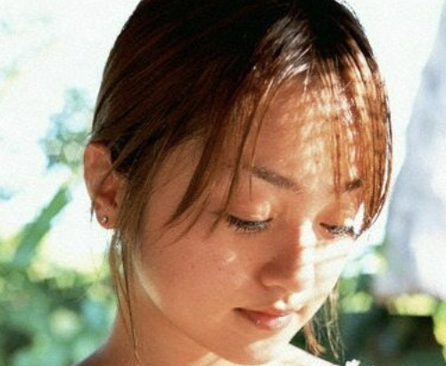 【画像】井戸田潤と結婚する前の安達祐実が最もシコい件wwwwwwのサムネイル