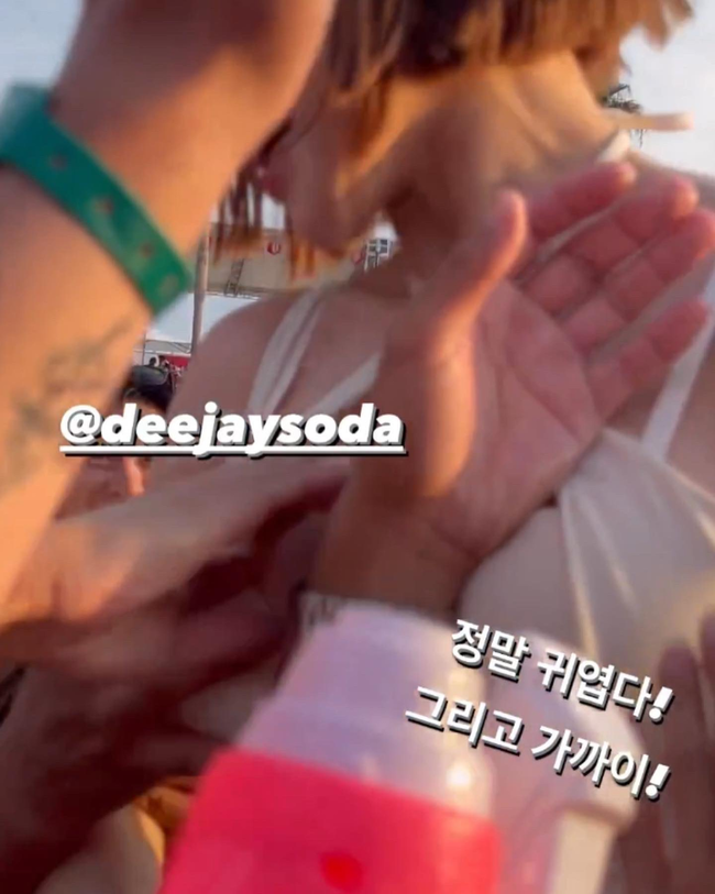 F3dUVe_bEAAkDvC