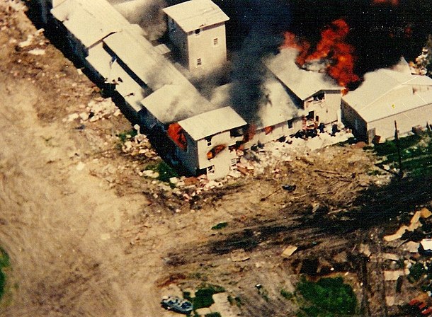 Mountcarmelfire04-19-93-n