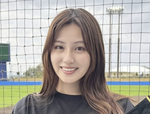 人気グラドルさん『チェキ撮影でお■ぱいをガン見するな』