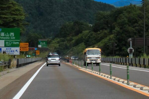 es002793766715874611276