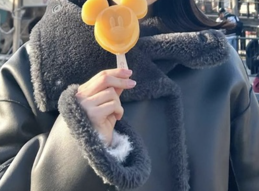 【画像】合法的にJKを肉体を味わえる仕事、見つかるwwwwwwwwwwのサムネイル