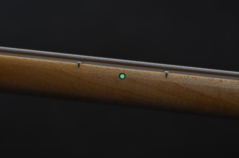 蓄光ポジションマーク加工