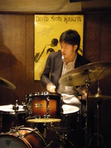竹村一哲