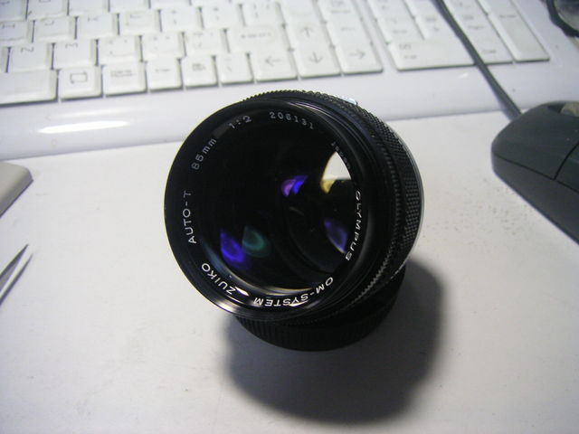 OLYMPUS Zuiko 85mm F2 : PenPenさんちのレンズ沼