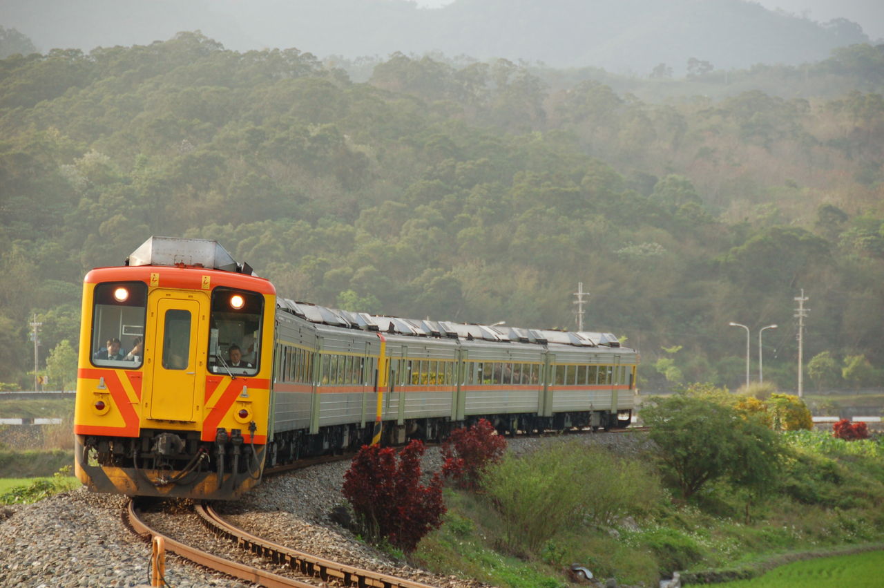 台湾 鉄道DVD 台湾特急でGO!振り子式電車,気動車篇発売！ : 日本と台湾