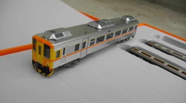 台湾DR3100気動車自強号 6両セット : 日本と台湾他海外の鉄道、鉄道模型