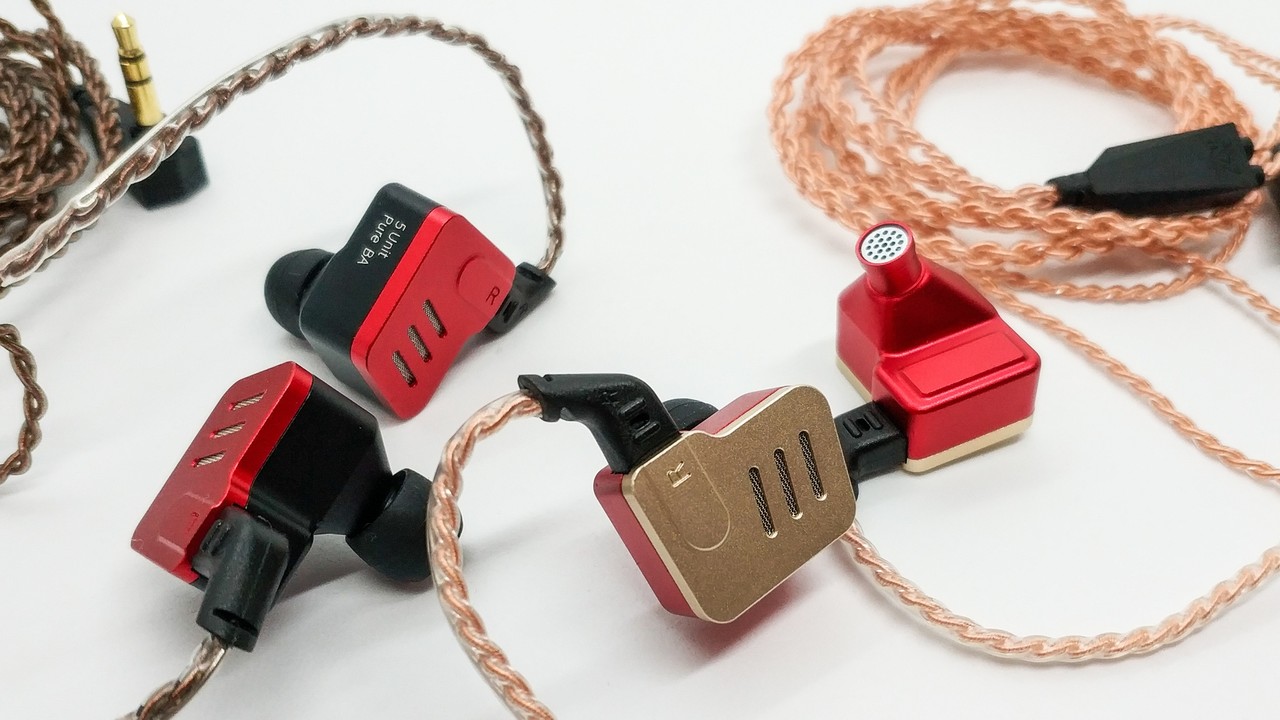 KZ BA10」 5BA構成ながら開放型デザインを採用した、低域の響きが個性