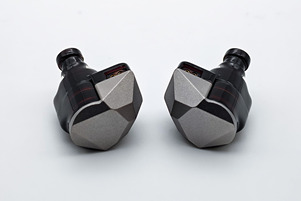 Moondrop Harmon (和鳴)