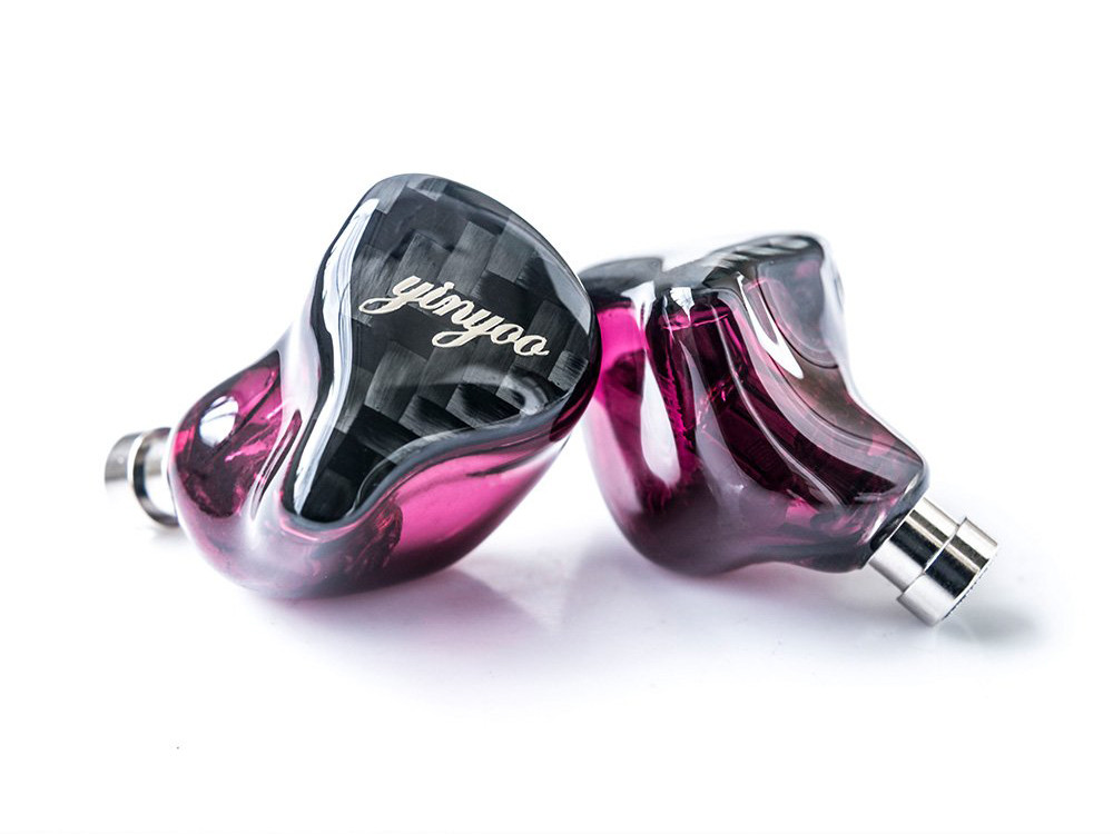 Yinyoo HX4」 Knowles製ユニットを使用した3BA+1DD構成。ハイブリッド