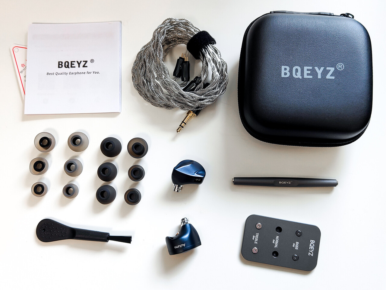 BQEYZ Autumn」 驚くほど上質なサウンドに独創的なマグネット式 BQEYZ Autumn」 驚くほど上質なサウンドに独創的なマグネット式
