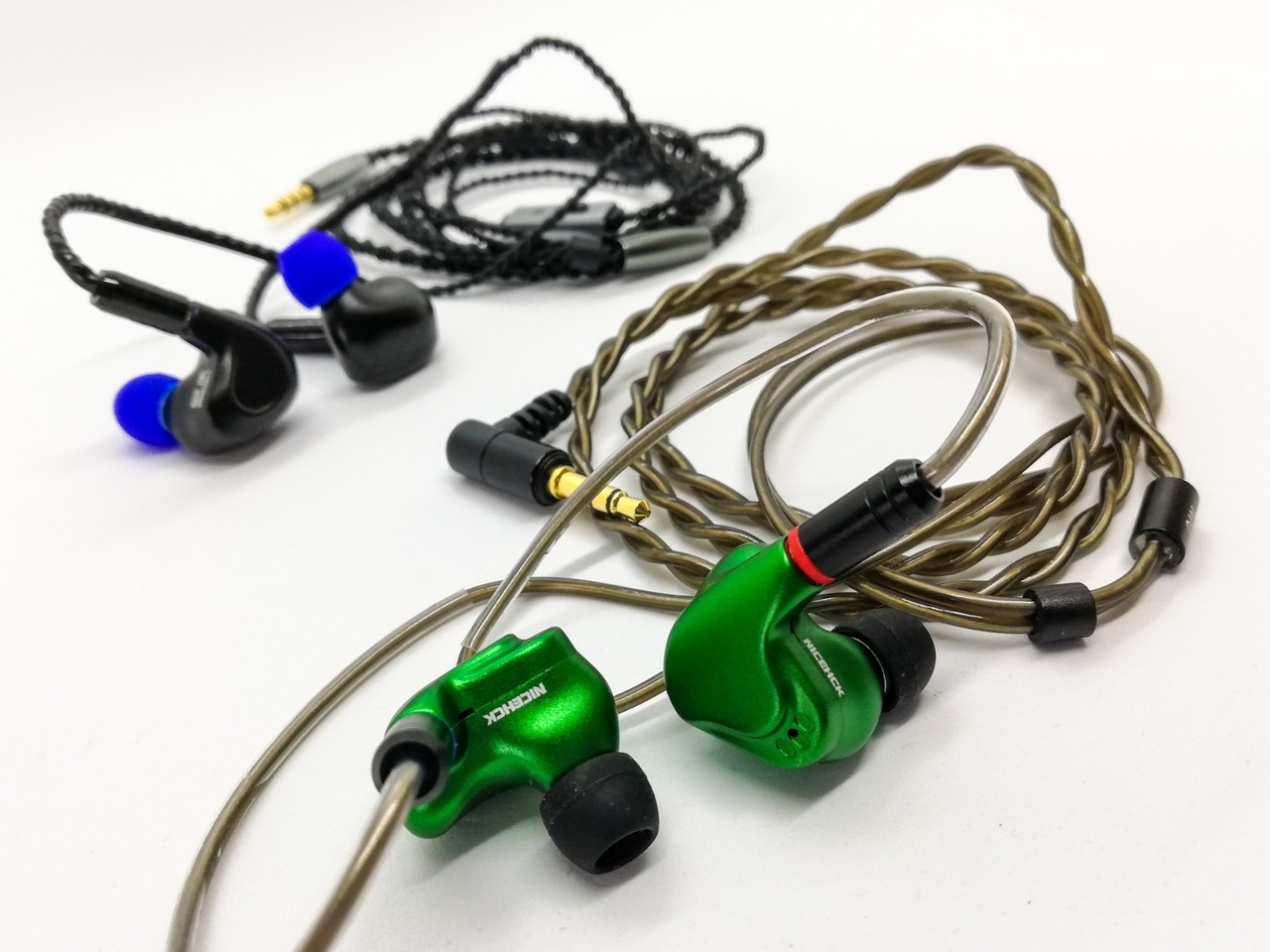 NICEHCK M6」 4BA+2DD構成＆フィルター交換可能でバランスの良い