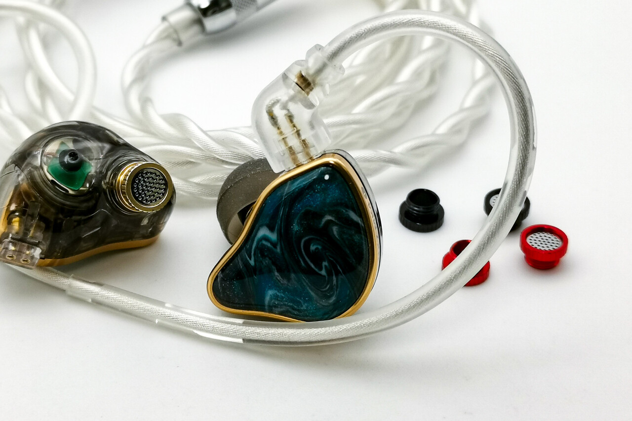 NICEHCK NX7 MK4」 7層PZT+4BA+ベリリウムコート2DDの7ドライバー構成