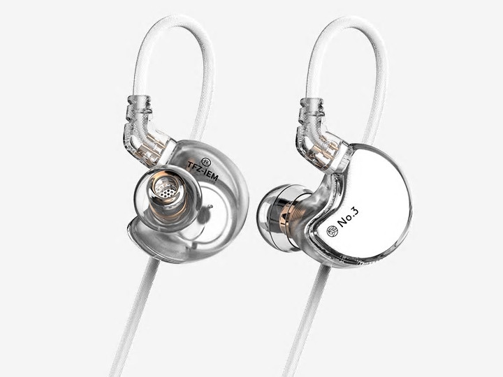 TFZ NO.3」 ついに登場したTFZ「第3世代」モデル。抜群のサウンドと