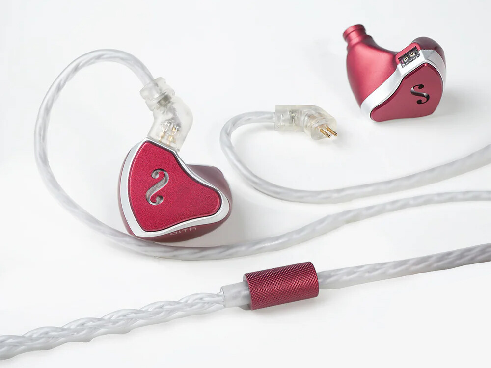 棚からレビュー】 「DITA Prelude」 ニュートラルサウンドで