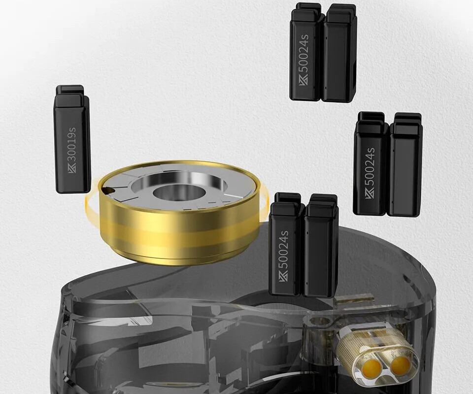 KZ ZAR」 KZではお馴染み「7BA+1DD」多ドラ構成に新しい自社開発 KZ ZAR」 KZではお馴染み「7BA+1DD」多ドラ構成に新しい自社開発