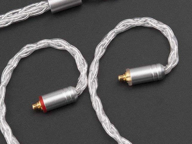 中華イヤホン・ケーブル、アクセサリ類等まとめ売り ebd89afd-s.jpg