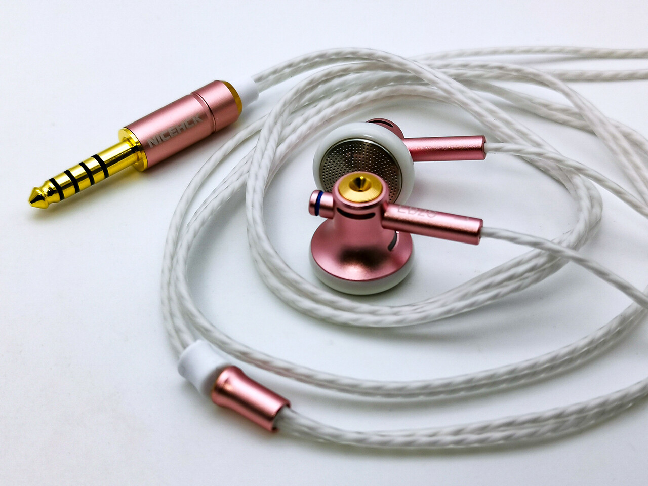 NICEHCK EB2S (4.4mm仕様) 」 15.4mm LCP振動板ドライバー搭載の