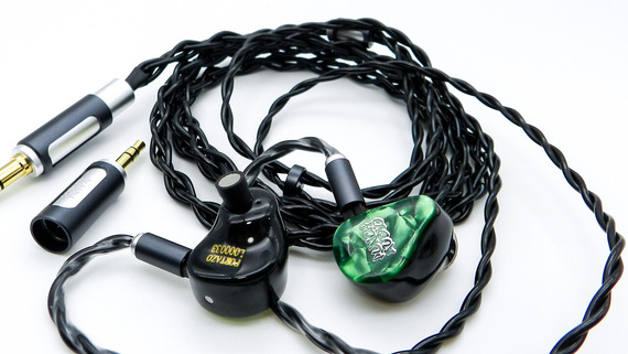 「Punch Audio Portazo」 1DD+2Planar構成で+15dBの重低音の低域特化。バランス良く鮮明なリスニングサウンドが楽しい U200ドル級イヤホン【レビュー】