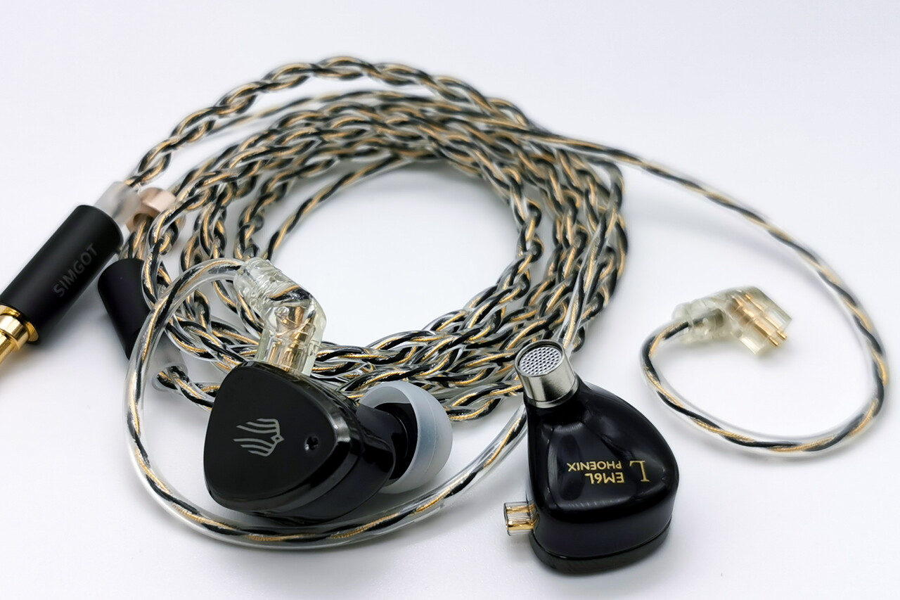 SIMGOT EM6L (Phoenix)」 実在感のある立体的な音場表現と上質な SIMGOT EM6L (Phoenix)」 実在感のある立体的な音場表現と上質な