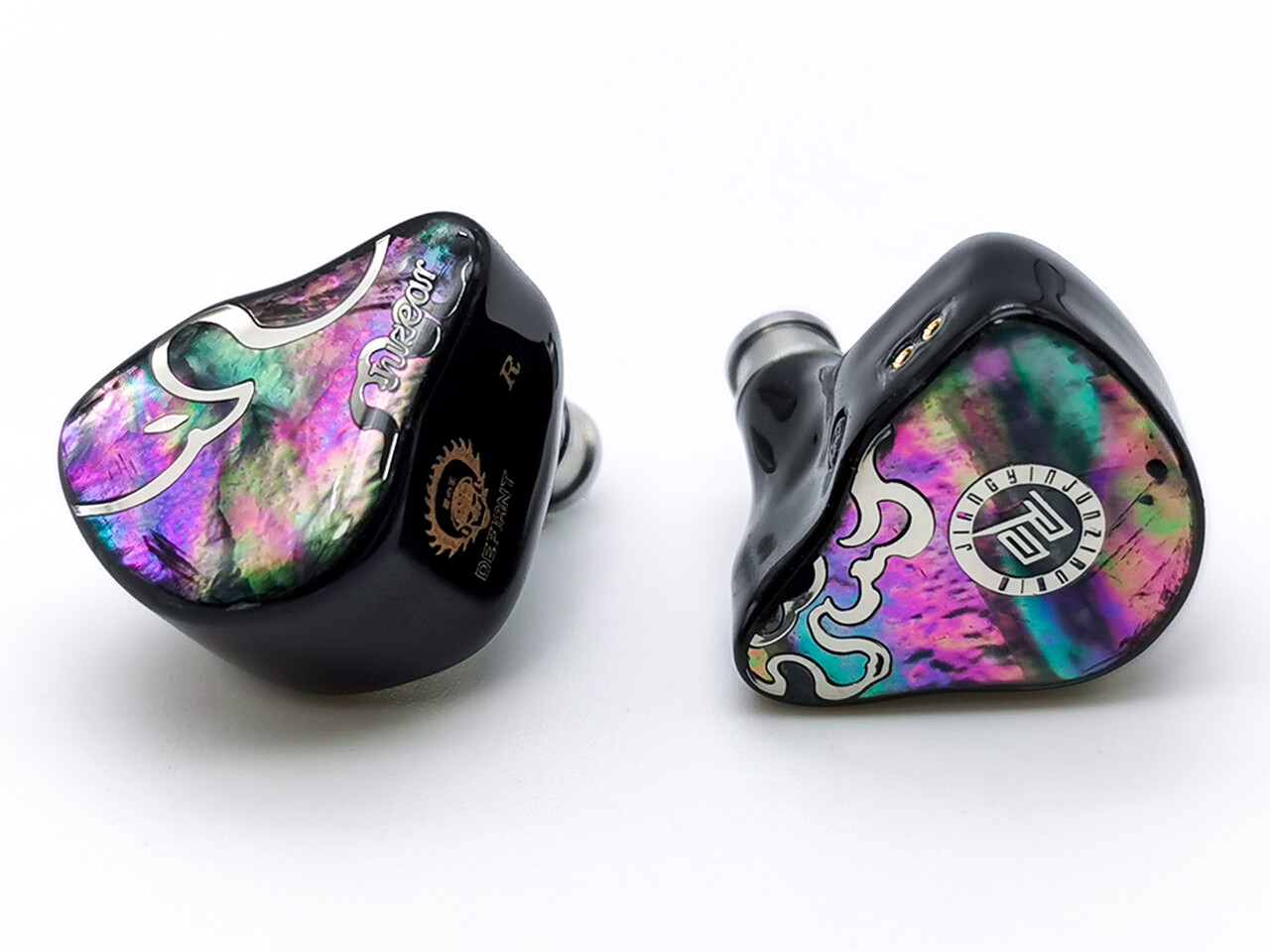 Juzear 鳴神 JUZEAR x Z Reviews Defiant (鳴神)」 カラフルで魅力的な外観に