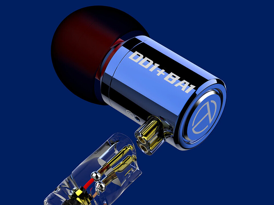 TRN M10」 長さ2cmのコンパクトなアルミ製ハウジングにハイブリッド