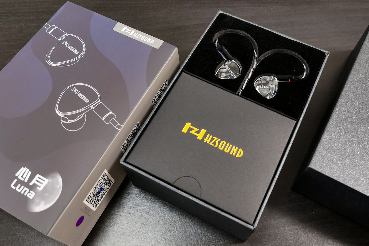 HZSOUND LUNA」 1.3mm平面駆動ドライバー搭載。バランスの良い
