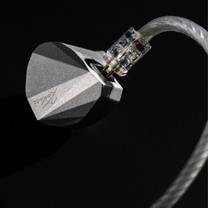 Moondrop（水月雨） Kadenz