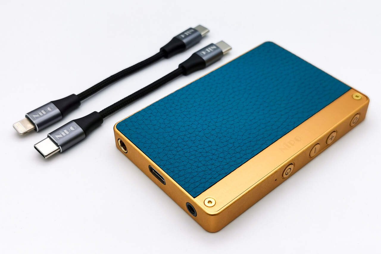 NIPO A100 ブラック　非売品ケース&ケーブル付き NIPO A100 ブラック非売品ケース&ケーブル付き|mercariメルカリ