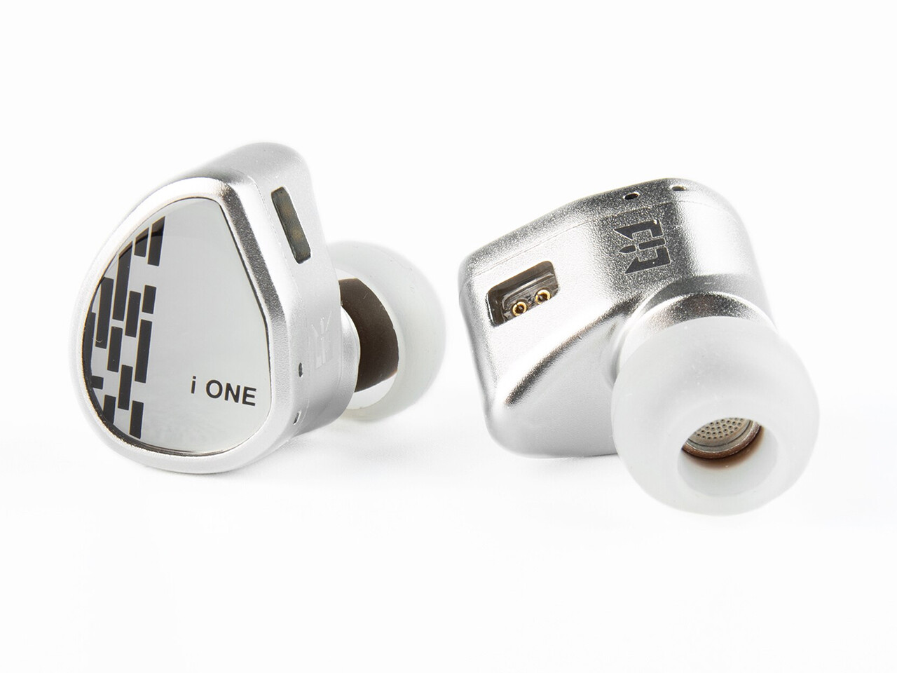 棚からレビュー】 「TRI iONE」 こだわりのシングルダイナミック