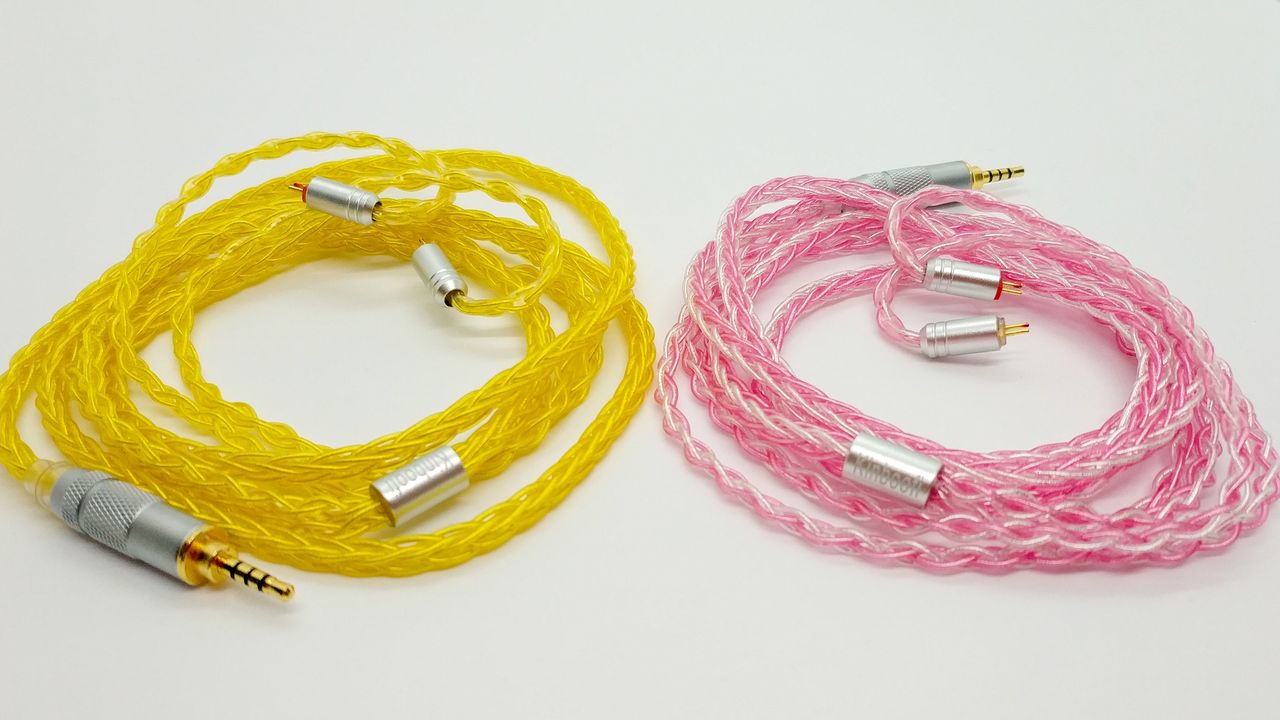 Kinboofi「KBF4735」「KBF4736」 8芯 銀メッキ銅線イヤホン Kinboofi「KBF4735」「KBF4736」 8芯 銀メッキ銅線イヤホン