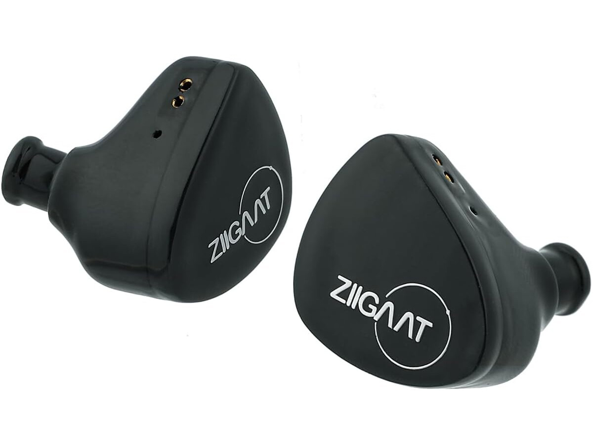 ZiiGaat Cinno」 4BA+1DD構成で巧みな音作りによる豊かさと一