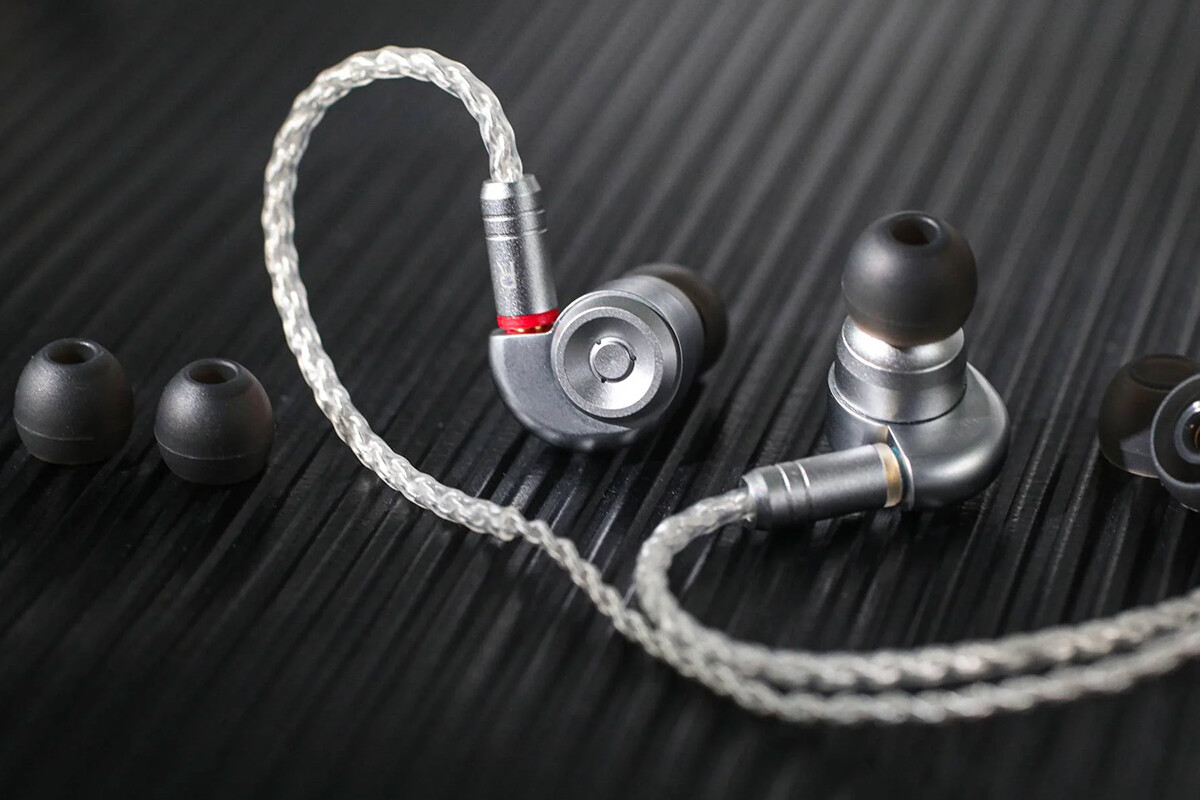 TINHIFI T2 MKII」 伝統的「T2」ラインで2DD構成が復活 TINHIFI T2 MKII」 伝統的「T2」ラインで2DD構成が復活