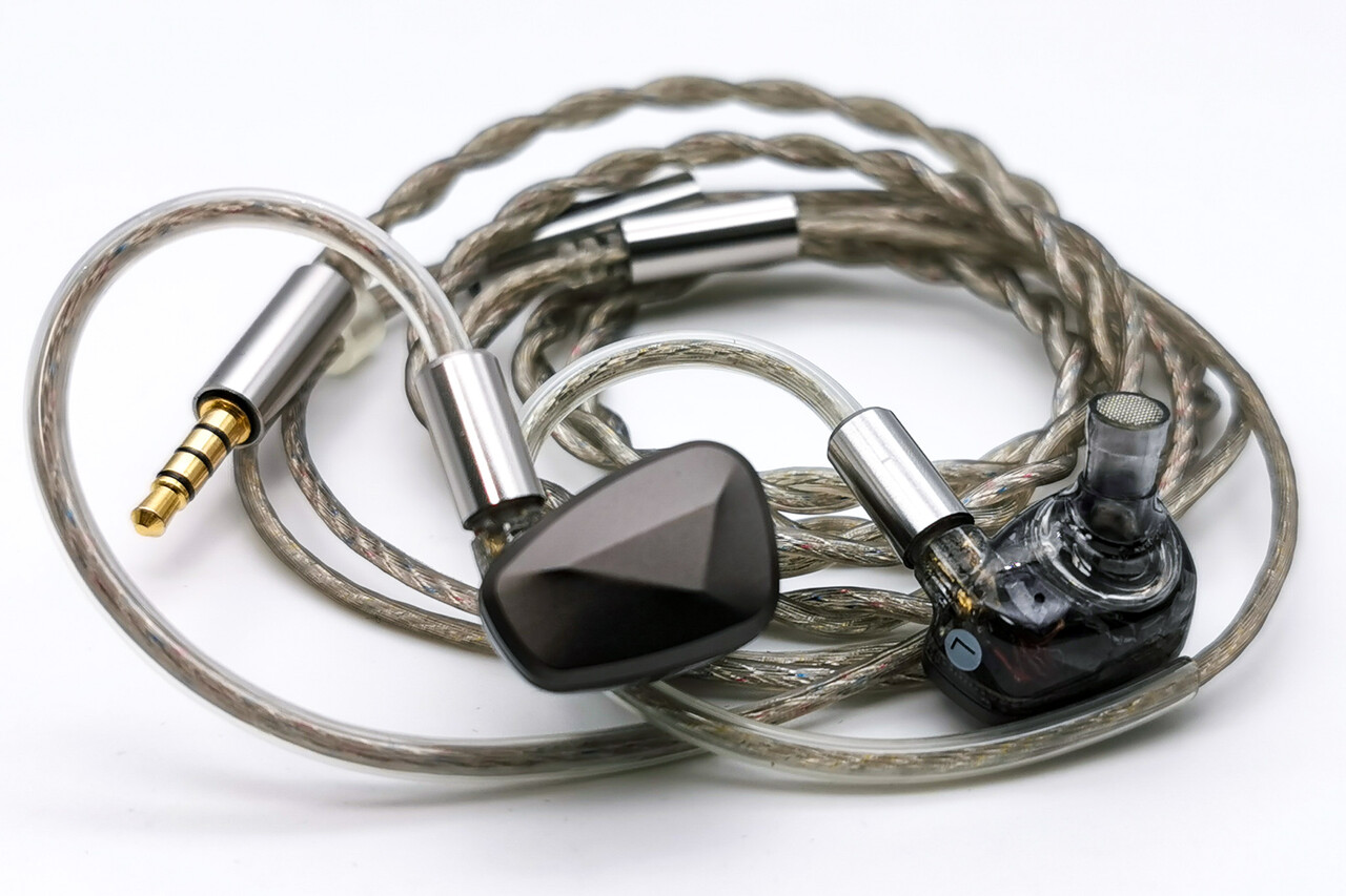 Astrotec AX-60 ハイブリッド イヤホン カナル型 (シルバー)国内正規品 質感5千円・音10万円：Astrotec AX60(ハイブリッド・トリプル#4