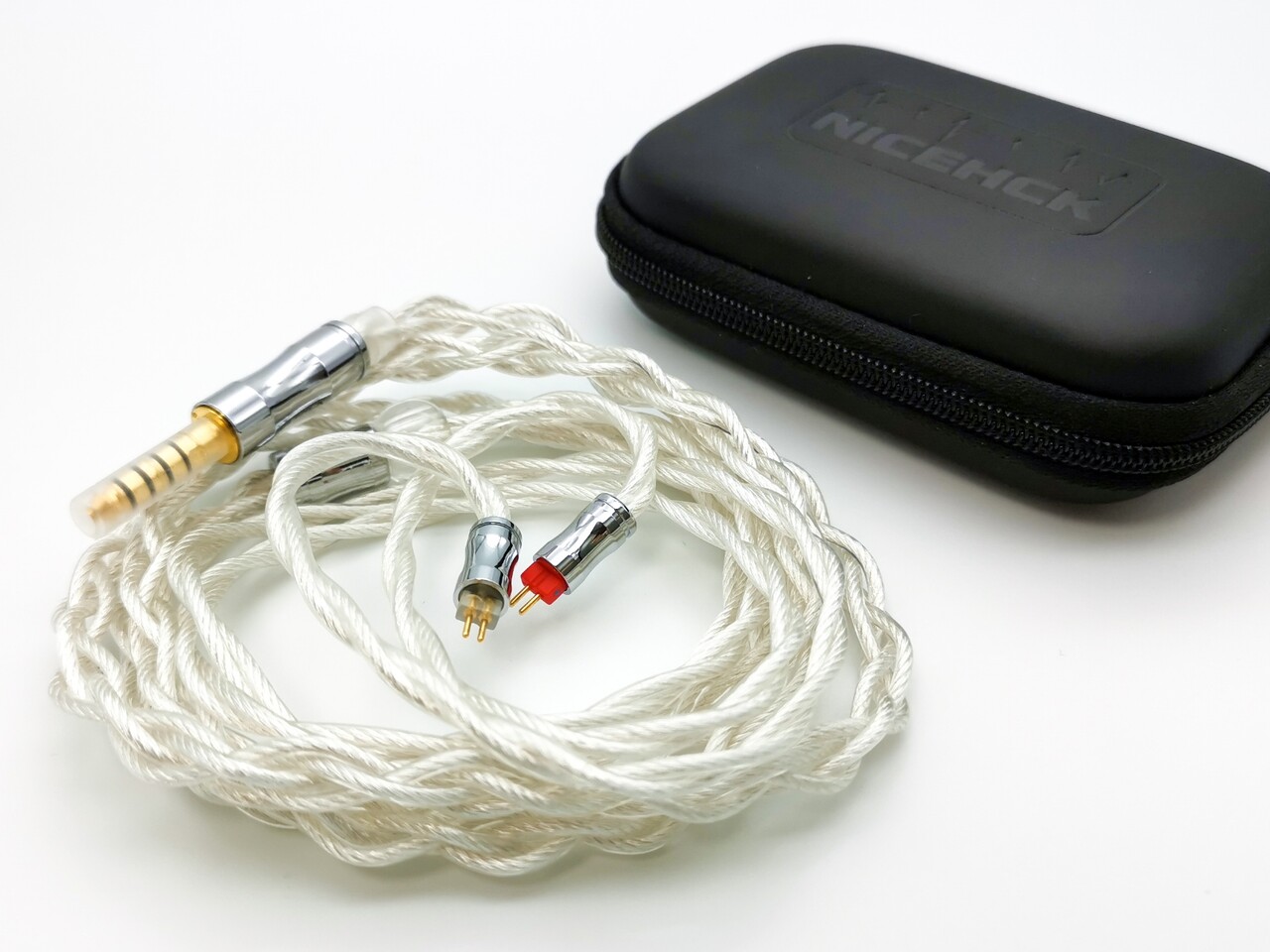 ✅限定値下げ中【貴重】ビリヤードキュー 金色（チタン製） NICEHCK Golden Fall ＆ White Crane」 4芯 古河「PCUHD」高純度