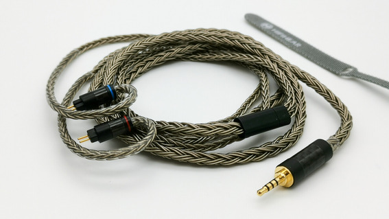 HiF4888」 線材を一新した16芯ミックス線ケーブル。従来の中華16 HiF4888」 線材を一新した16芯ミックス線ケーブル。従来の中華16