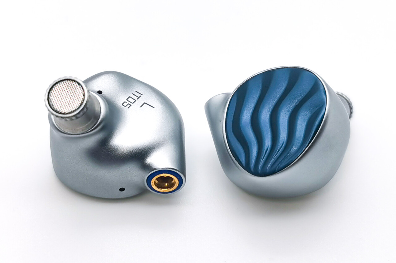 iBasso Audio IT05」 高級感のあるシェルデザインに独自技術の高 iBasso Audio IT05」 高級感のあるシェルデザインに独自技術の高
